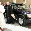 Ein Volvo XC90 Executive für Papst Benedikt XVI