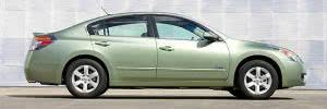Nissans steigt mit dem "Altima Hybrid" in die Hybridwelt ein