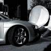 Karl Lagerfeld fotografiert den Audi R8