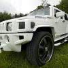 Aufgemotzter HUMMER H3 GT