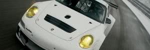 Mehr Hubraum und verbesserte Aerodynamik im Porsche 911 GT3 RSR